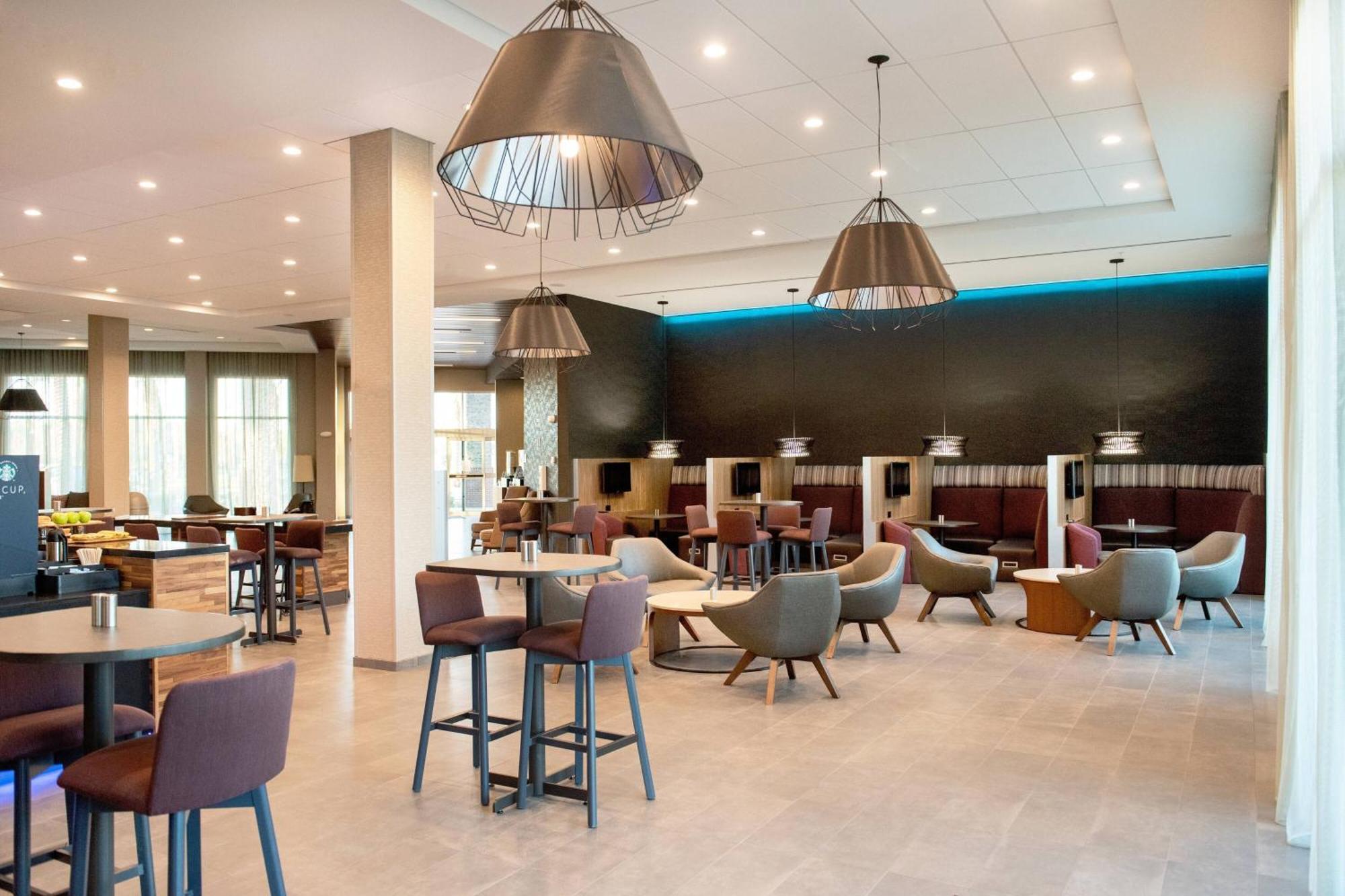 Courtyard By Marriott Mesa At Wrigleyville West Eksteriør bilde