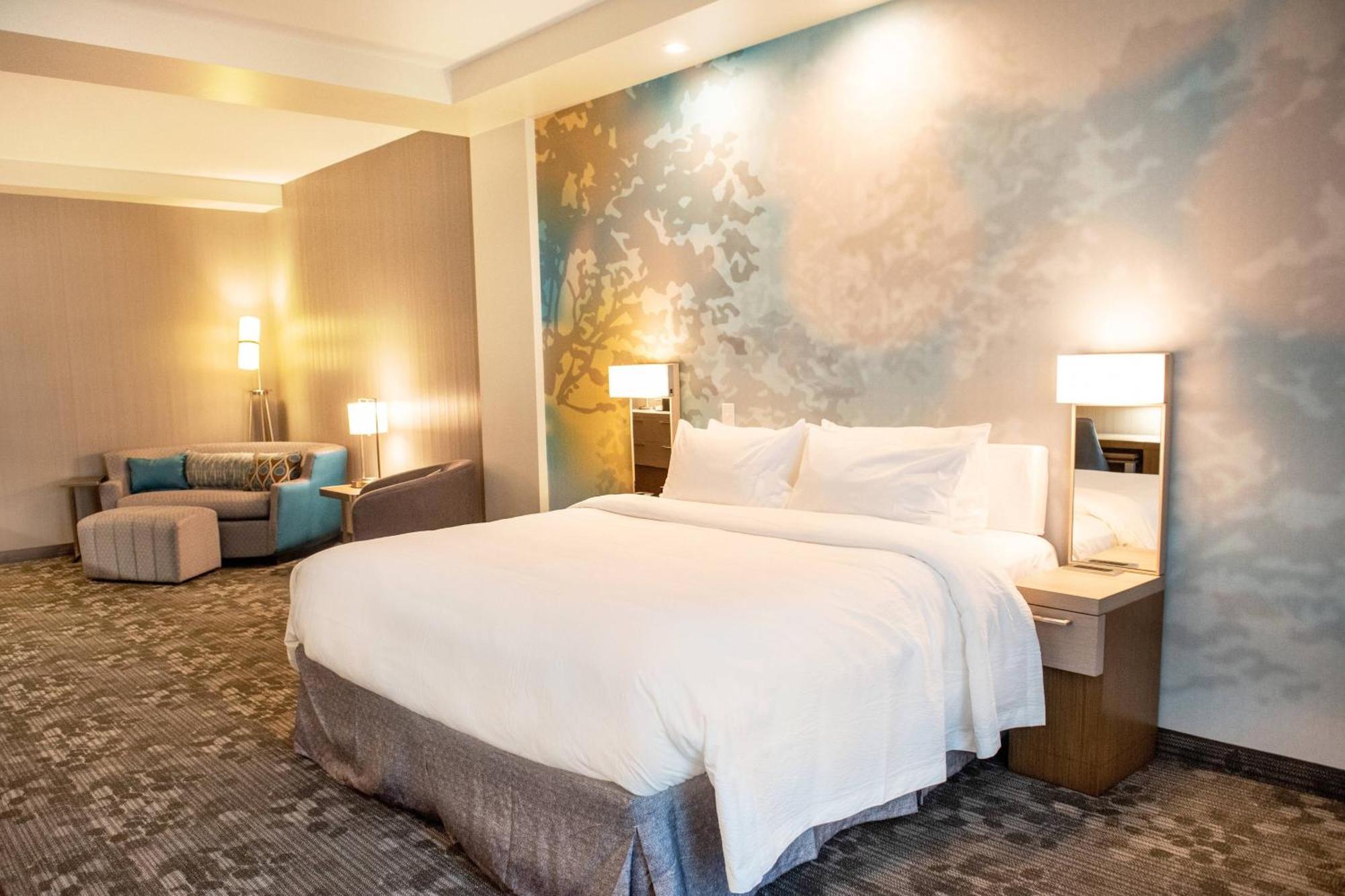 Courtyard By Marriott Mesa At Wrigleyville West Eksteriør bilde